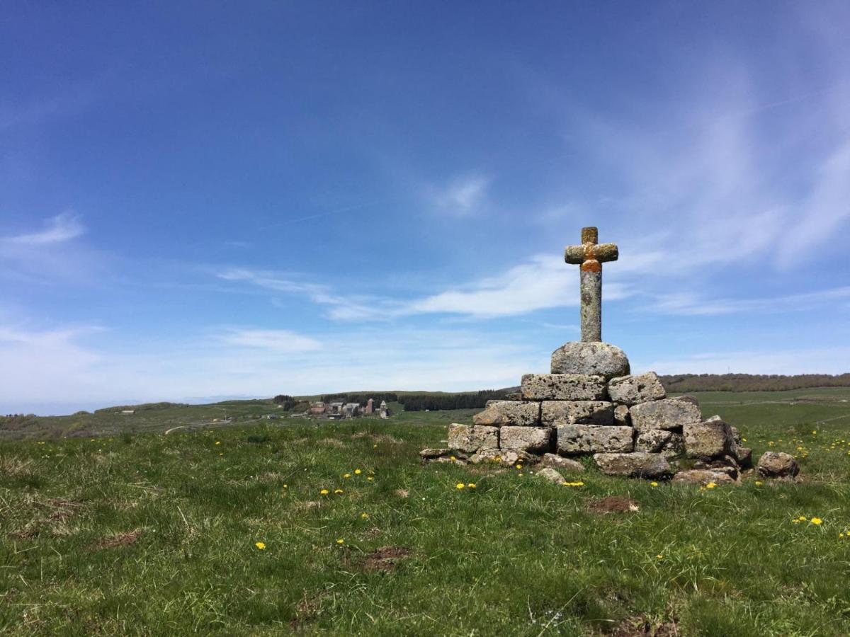 Comptoir D Aubrac Hotel Bagian luar foto